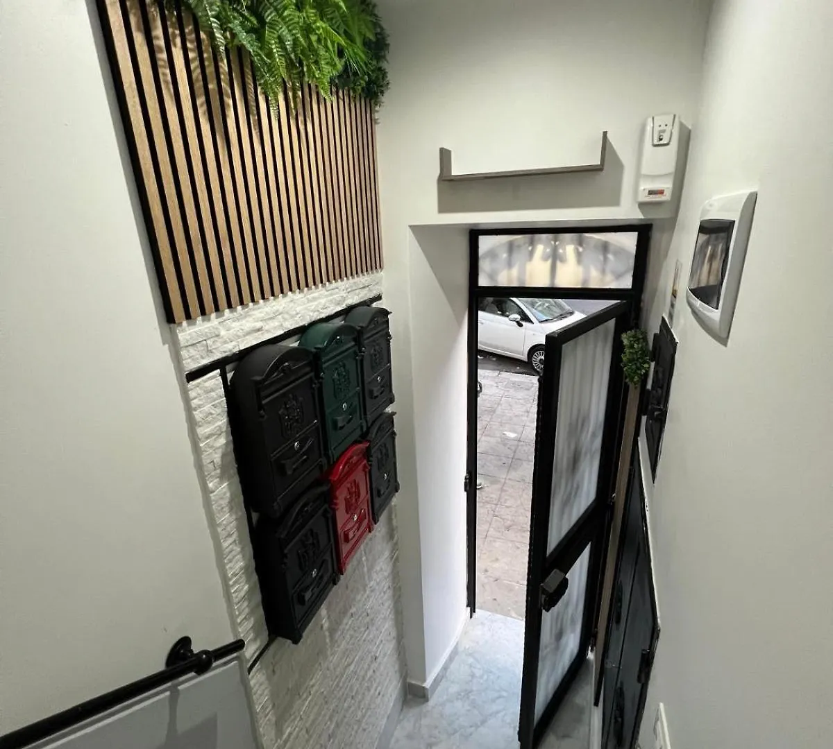 Luxury House Stazione Centrale Palermo Apartment